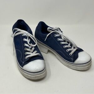 Vintage Skechers Heartbeats Shoes